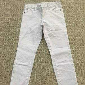 Kut from the Kloth White skinny jean